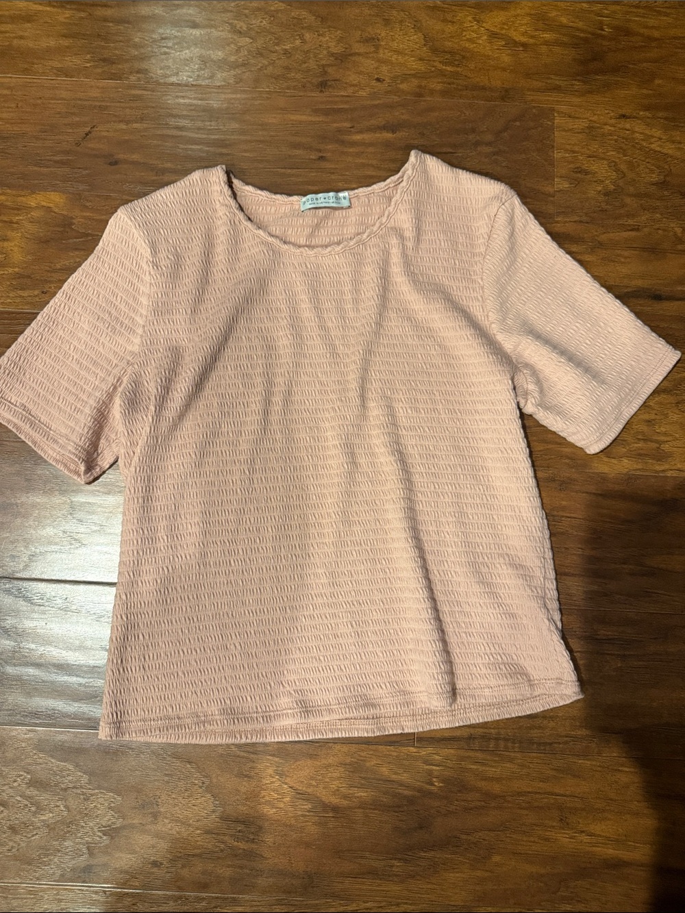 Paper Crane Textured Short-Sleeve Top in Dusty Pink